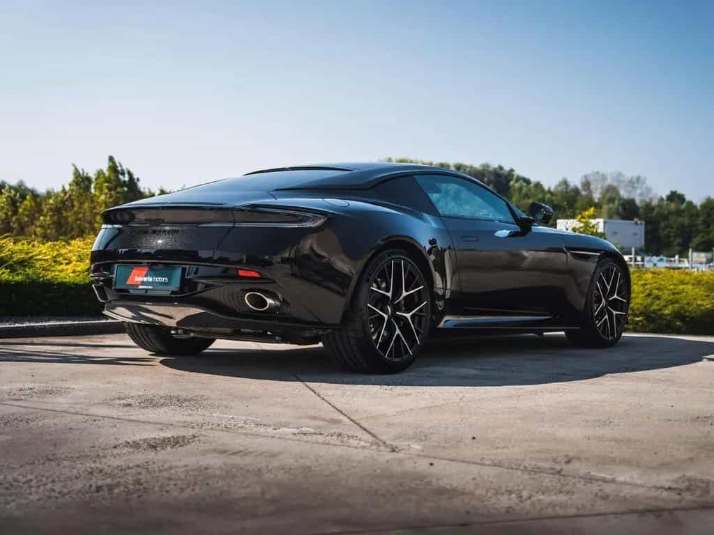 Aston Martin DB12 Bowers   Wilkins / V8 / Sport Seats / VAT 04/2025-photo-8