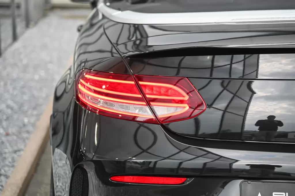 Mercedes-Benz C 63 AMG S Cabrio Schalensitze* Keramik* Carbon* 02/2020-photo-30
