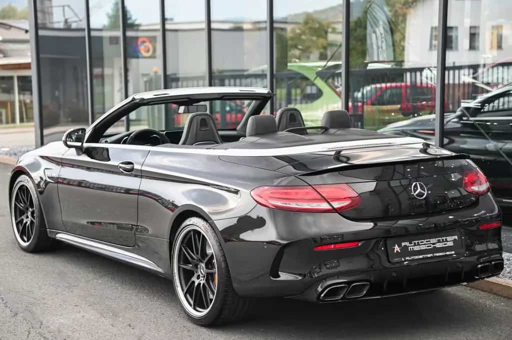 Mercedes-Benz C 63 AMG S Cabrio Schalensitze* Keramik* Carbon* 02/2020-photo-4