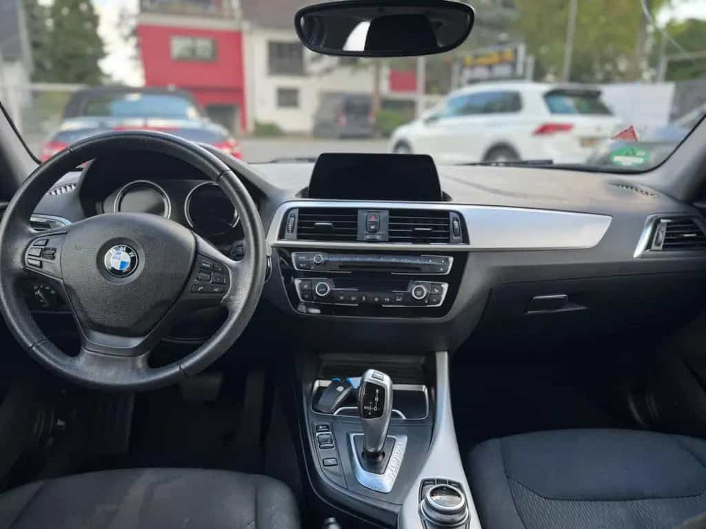 BMW 1 Series 118 Baureihe 1 Lim. 5-trg. 118 i Advantage 03/2018-photo-11