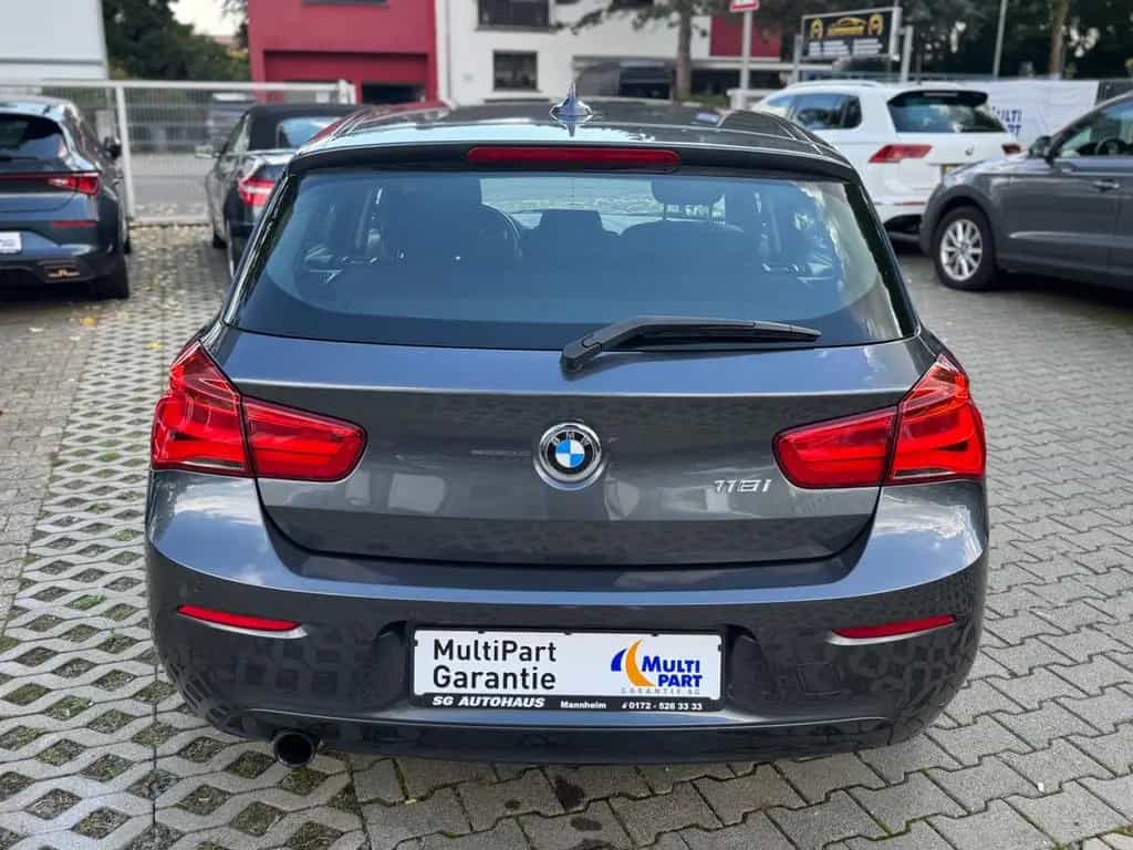 BMW 1 Series 118 Baureihe 1 Lim. 5-trg. 118 i Advantage 03/2018-photo-4