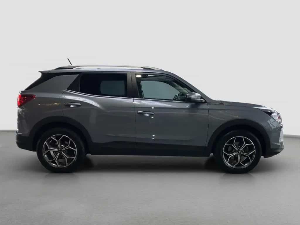 Ssangyong Korando Quartz 4x2 Navi*Fernlichtass.*PDC*SpurH 10/2023-photo-19