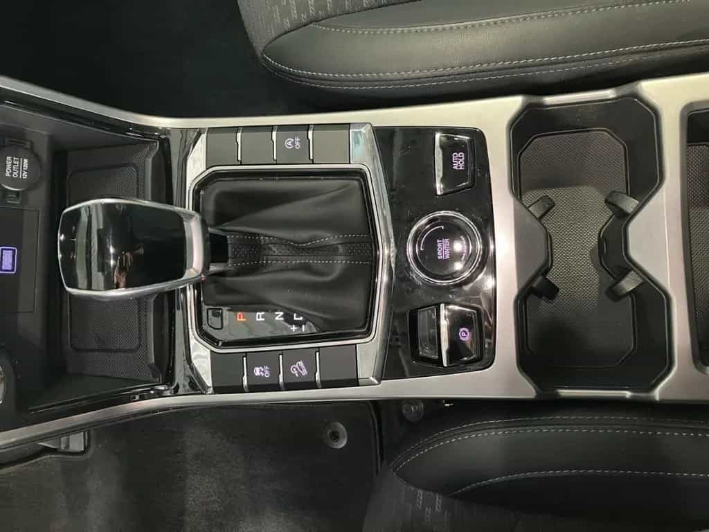 Ssangyong Korando Quartz 4x2 Navi*Fernlichtass.*PDC*SpurH 10/2023-photo-9