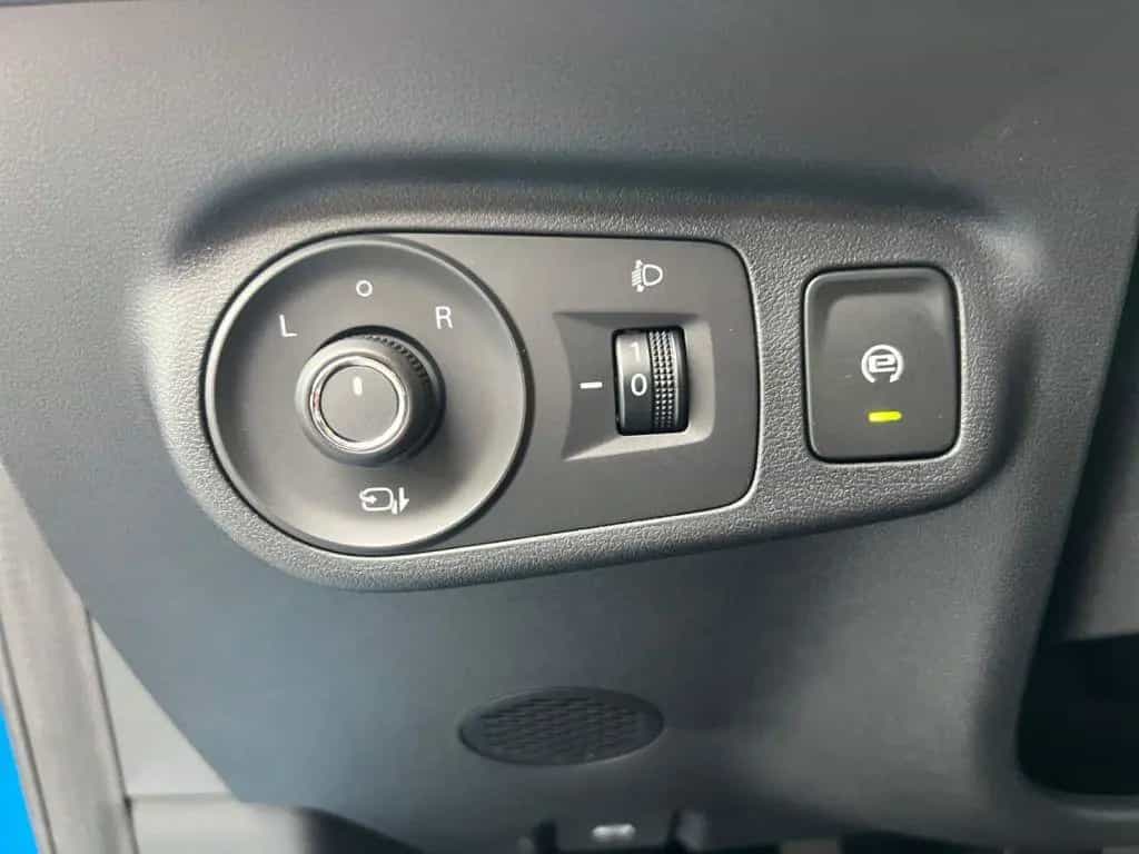 MG ZS ICE 1.5 Comfort (ZS3A)*NEU*7JAHREGARANTIE* 02/2025-photo-18