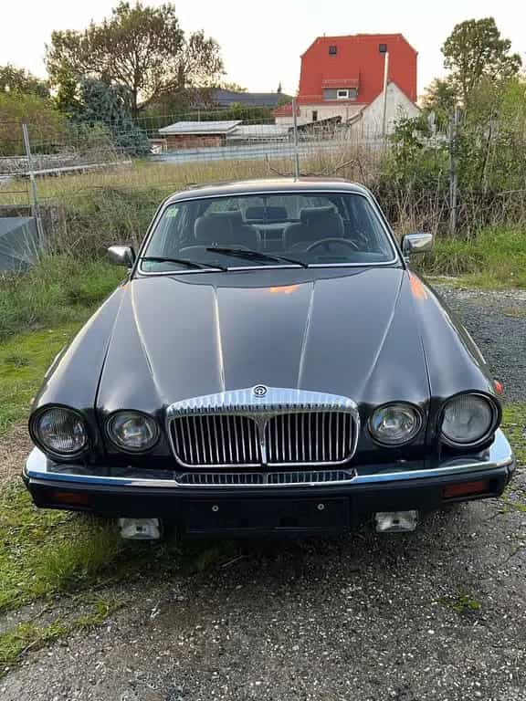 Jaguar XJ Daimler - Double Six/ 1 Halter/ TOP Zustand! 10/1985-photo-3