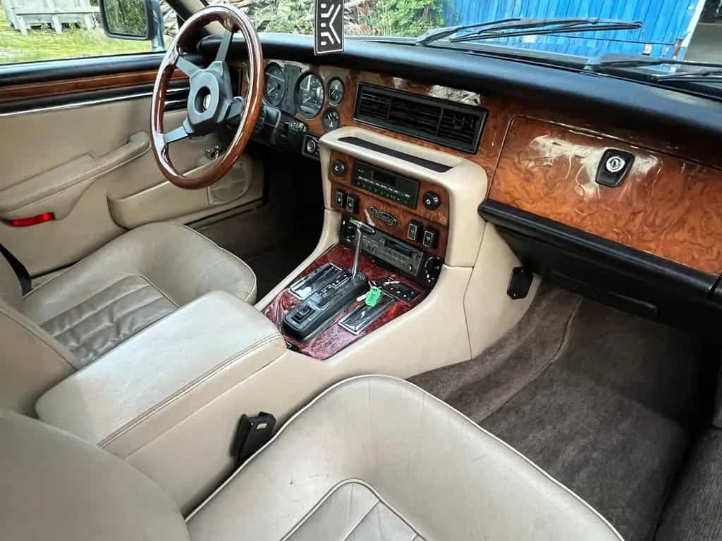 Jaguar XJ Daimler - Double Six/ 1 Halter/ TOP Zustand! 10/1985-photo-8