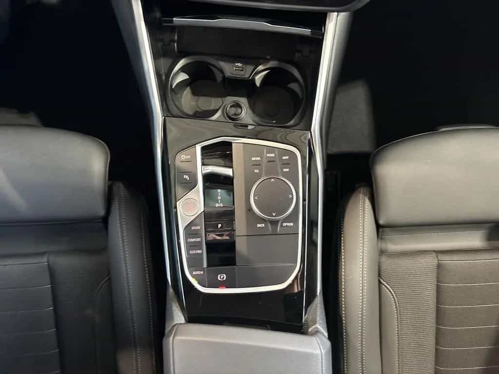 BMW 320 d Touring Sport-Aut.+SPORTSITZE+DAB+HIFI+LED 02/2023-photo-17