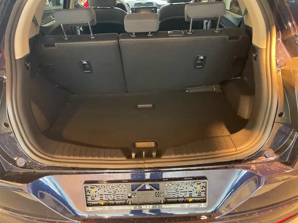 KGM Tivoli Essential 6/MT AWD 4x4 null-photo-29