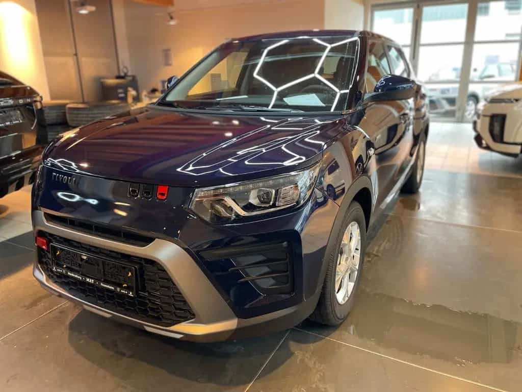 KGM Tivoli Essential 6/MT AWD 4x4 null-photo-45