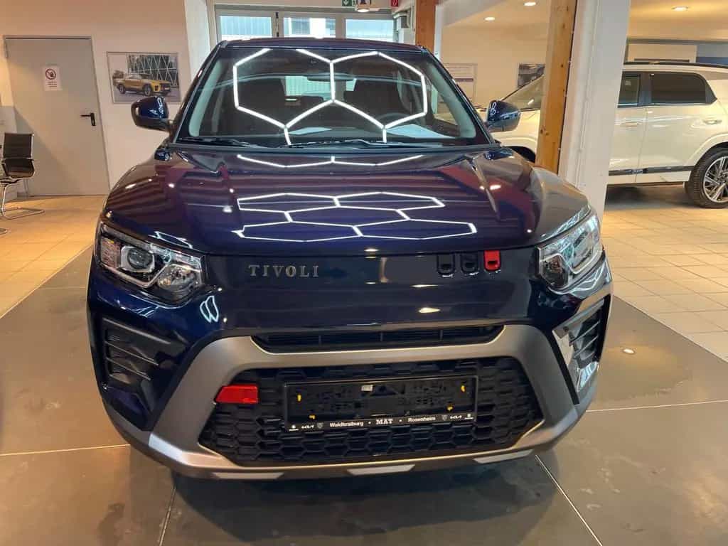 KGM Tivoli Essential 6/MT AWD 4x4 null-photo-47