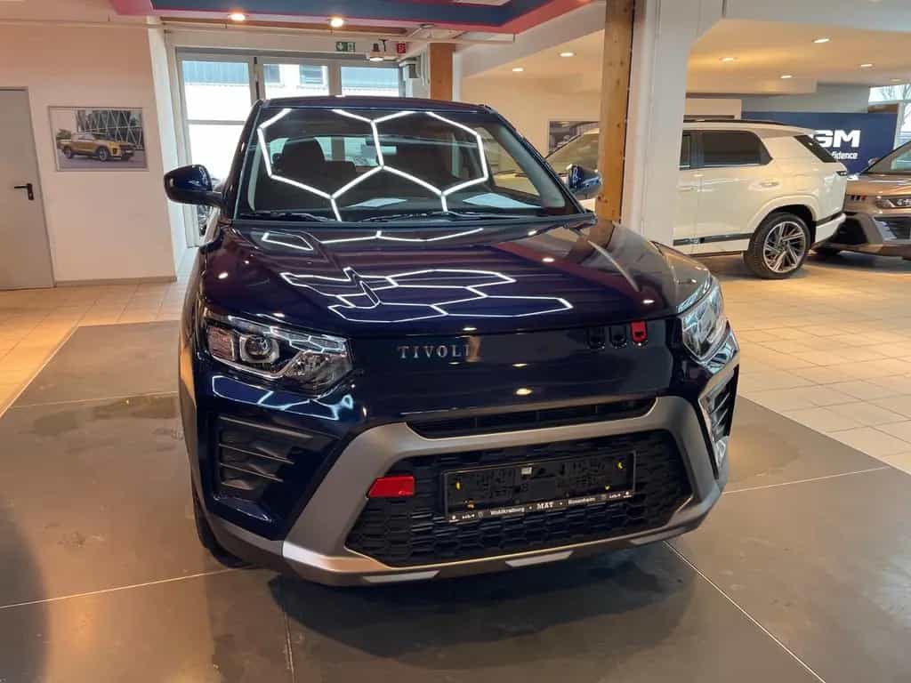 KGM Tivoli Essential 6/MT AWD 4x4 null-photo-48