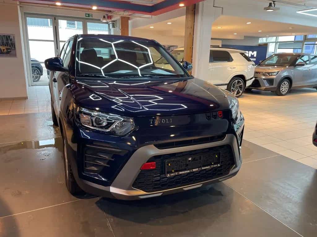 KGM Tivoli Essential 6/MT AWD 4x4 null-photo-49