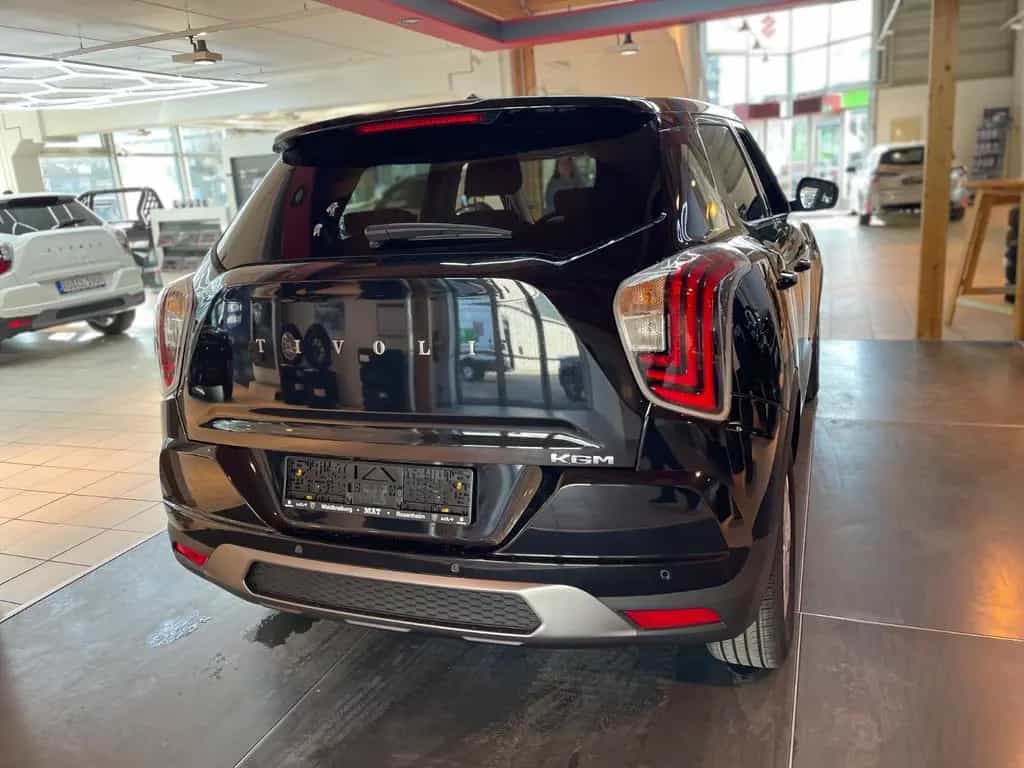 KGM Tivoli Essential 6/MT AWD 4x4 null-photo-14