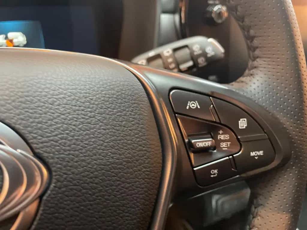 KGM Tivoli Essential 6/MT AWD 4x4 null-photo-16