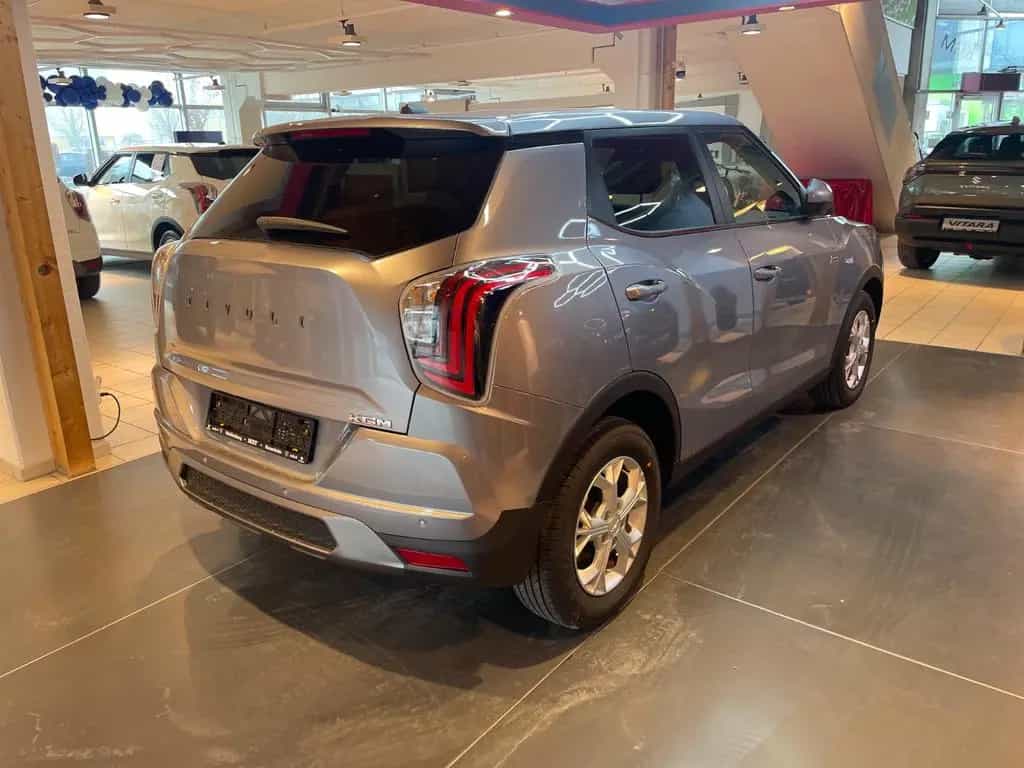KGM Tivoli Essential 6/MT AWD 4x4 null-photo-33