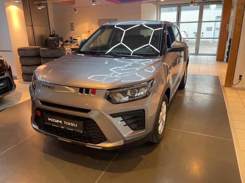 KGM Tivoli Essential 6/MT AWD 4x4 null-photo-42