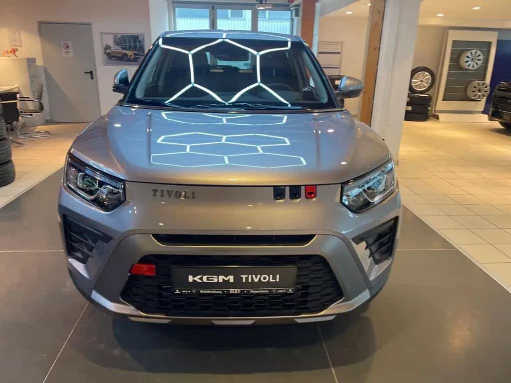 KGM Tivoli Essential 6/MT AWD 4x4 null-photo-43