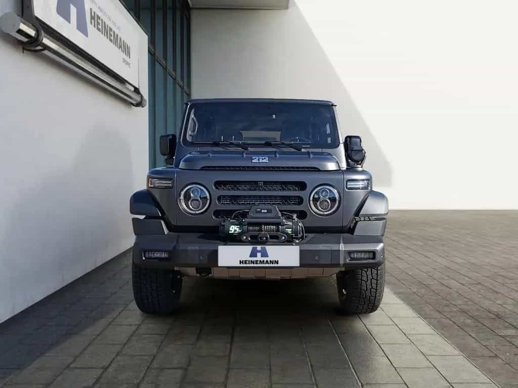 BAW 212 4x4 2,5t Anhängelast Seilwinde null-photo-2