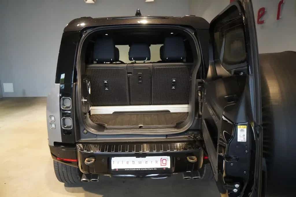 Land Rover Defender 90 V8-BRD-U-frei-22 Zoll-Klappe 03/2023-photo-19