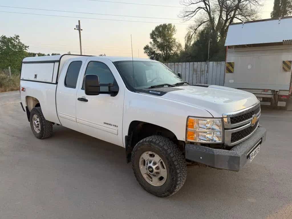 Chevrolet Silverado 2500 Z71 02/2013-photo-2