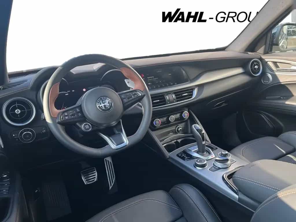 Alfa Romeo Stelvio Intensa Q4 *PANO*ACC*KEYLESS* DAB LED 09/2025-photo-10