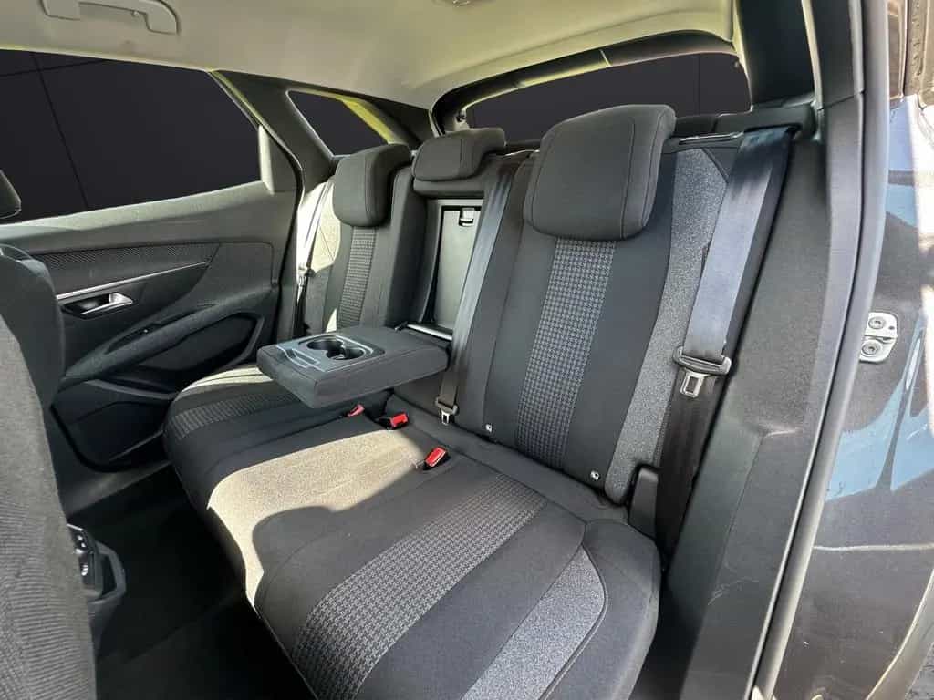 Peugeot 3008 Active Pack LED+8GANG+Apple Carplay 10/2022-photo-11