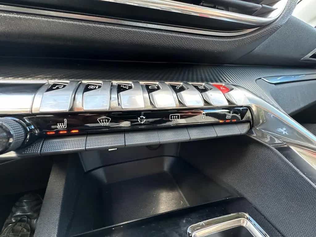 Peugeot 3008 Active Pack LED+8GANG+Apple Carplay 10/2022-photo-21