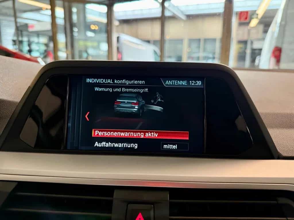 BMW X3 20d xDrive AUT AHK LEDER NAVI CAM SHZ PDC LED 02/2019-photo-29