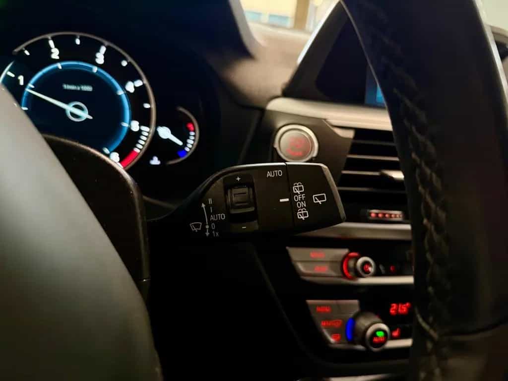 BMW X3 20d xDrive AUT AHK LEDER NAVI CAM SHZ PDC LED 02/2019-photo-43