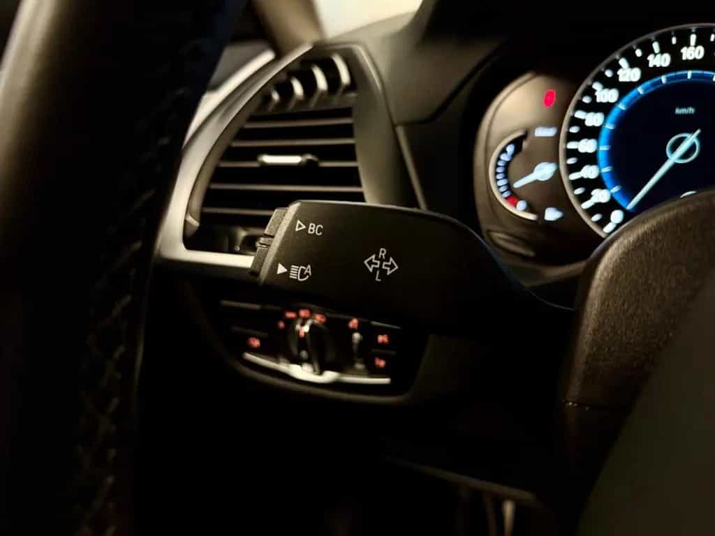 BMW X3 20d xDrive AUT AHK LEDER NAVI CAM SHZ PDC LED 02/2019-photo-44