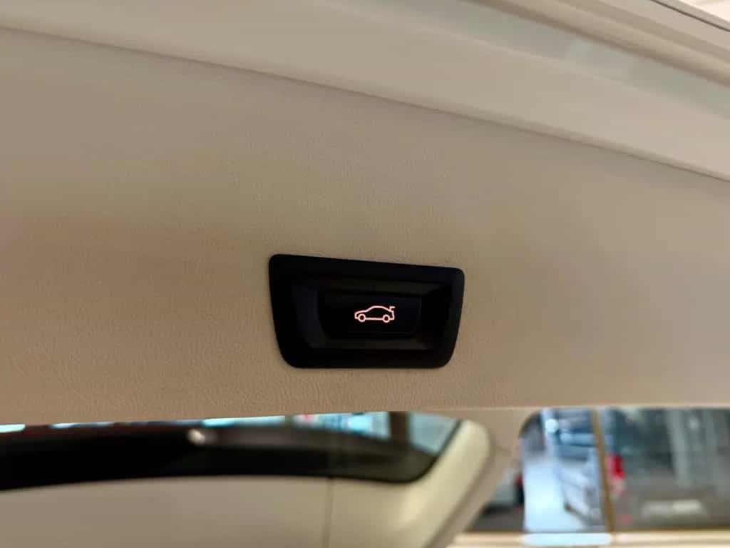 BMW X3 20d xDrive AUT AHK LEDER NAVI CAM SHZ PDC LED 02/2019-photo-9