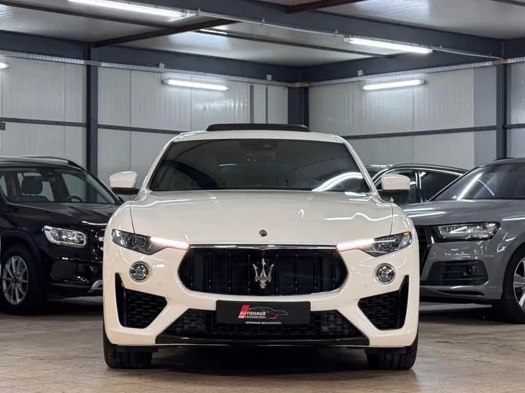Maserati Levante GranSport Q4 PANO*H&K*SKYHK*ASSIST+*CRBN 02/2019-photo-1