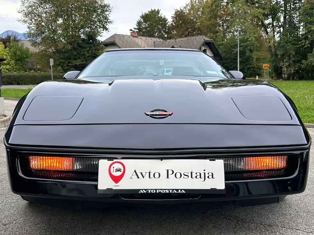 Corvette C4 5.7 V8 Targa Top - 1st owner - Just 58.000 km 12/1984-photo-2