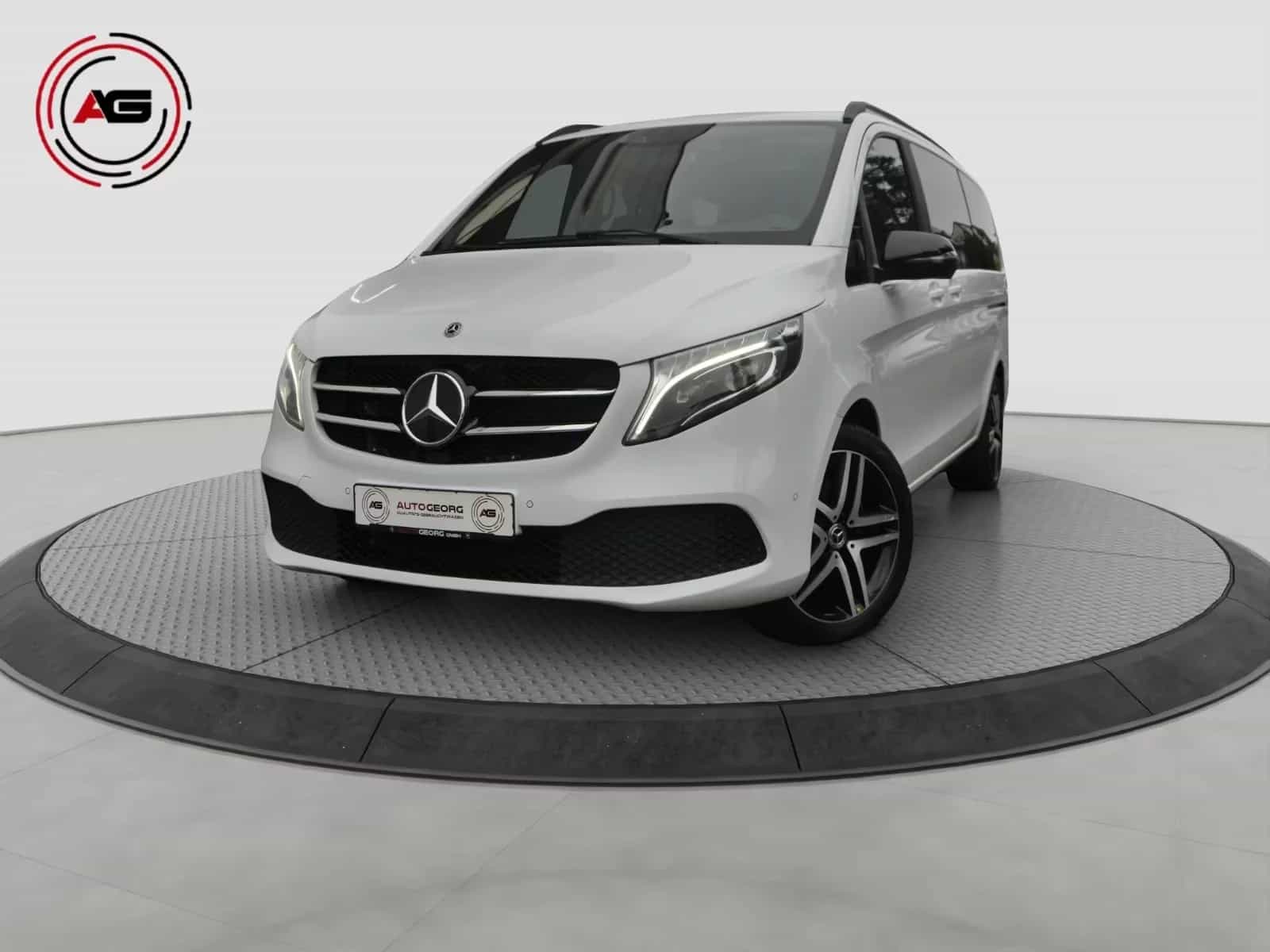 Mercedes-Benz V-Class 250 04/2021-photo-0