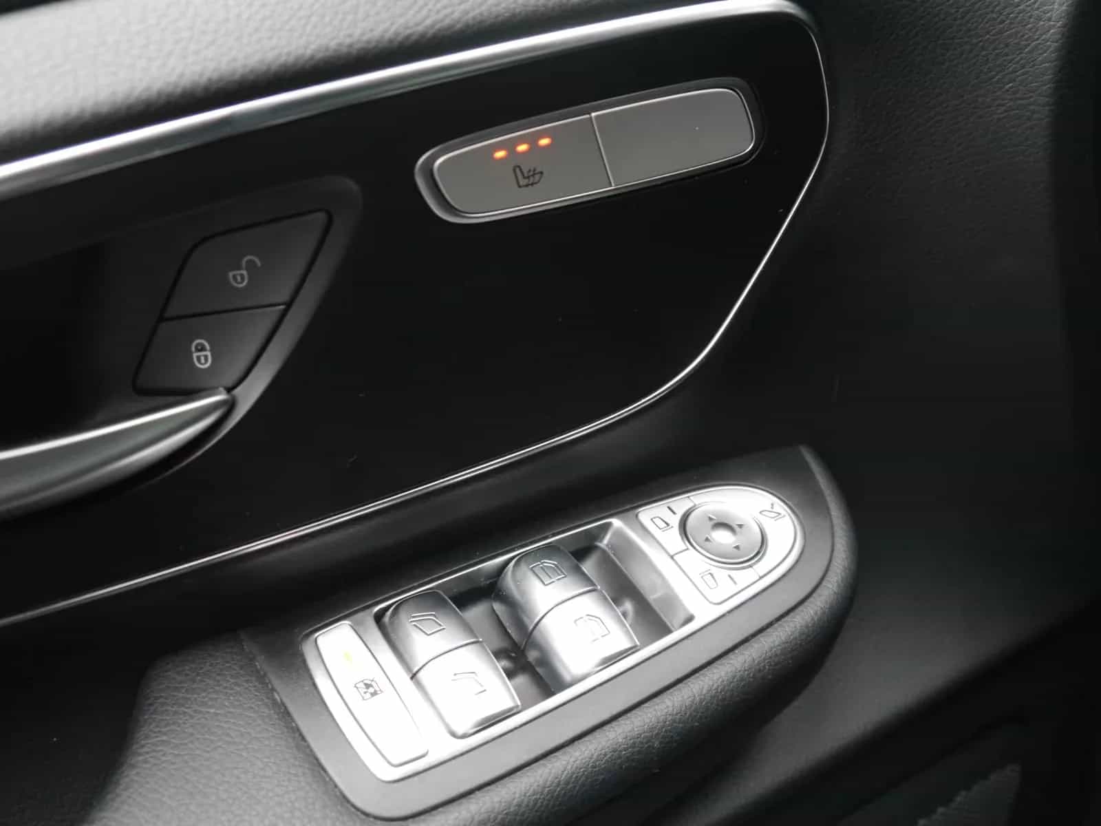 Mercedes-Benz V-Class 250 04/2021-photo-17