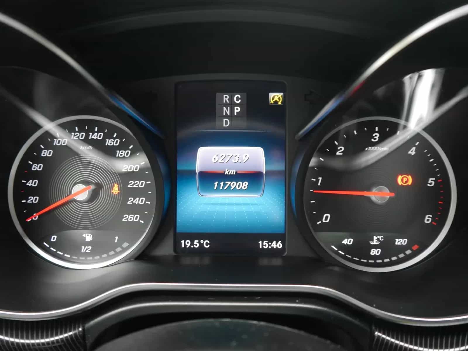 Mercedes-Benz V-Class 250 04/2021-photo-19