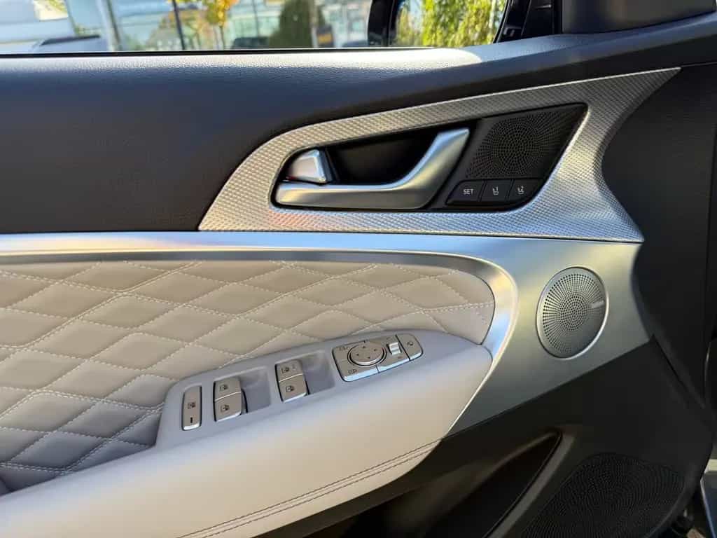 Genesis G70 Shooting Brake Luxury AWD PANO 360° HUD 06/2023-photo-18