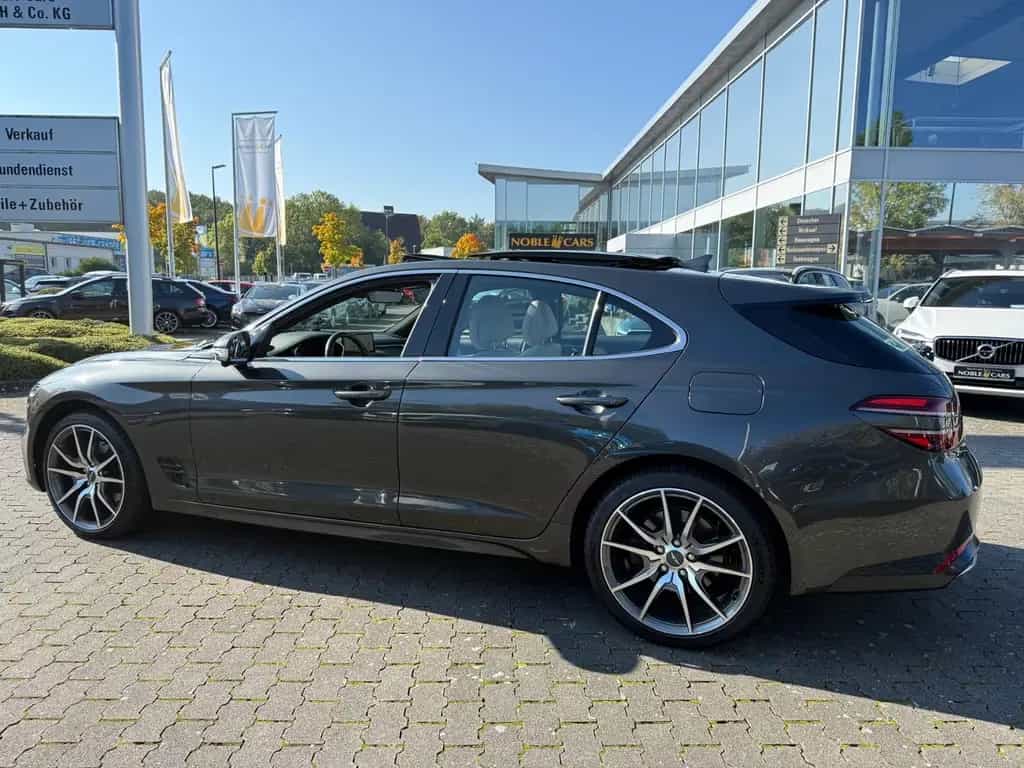 Genesis G70 Shooting Brake Luxury AWD PANO 360° HUD 06/2023-photo-39