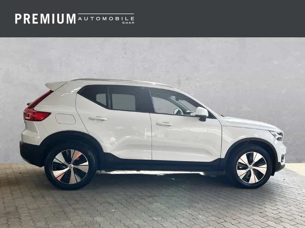 Volvo XC40 Momentum Pro AWD D3 EU6d-T Winter-Paket Cit 07/2021-photo-5