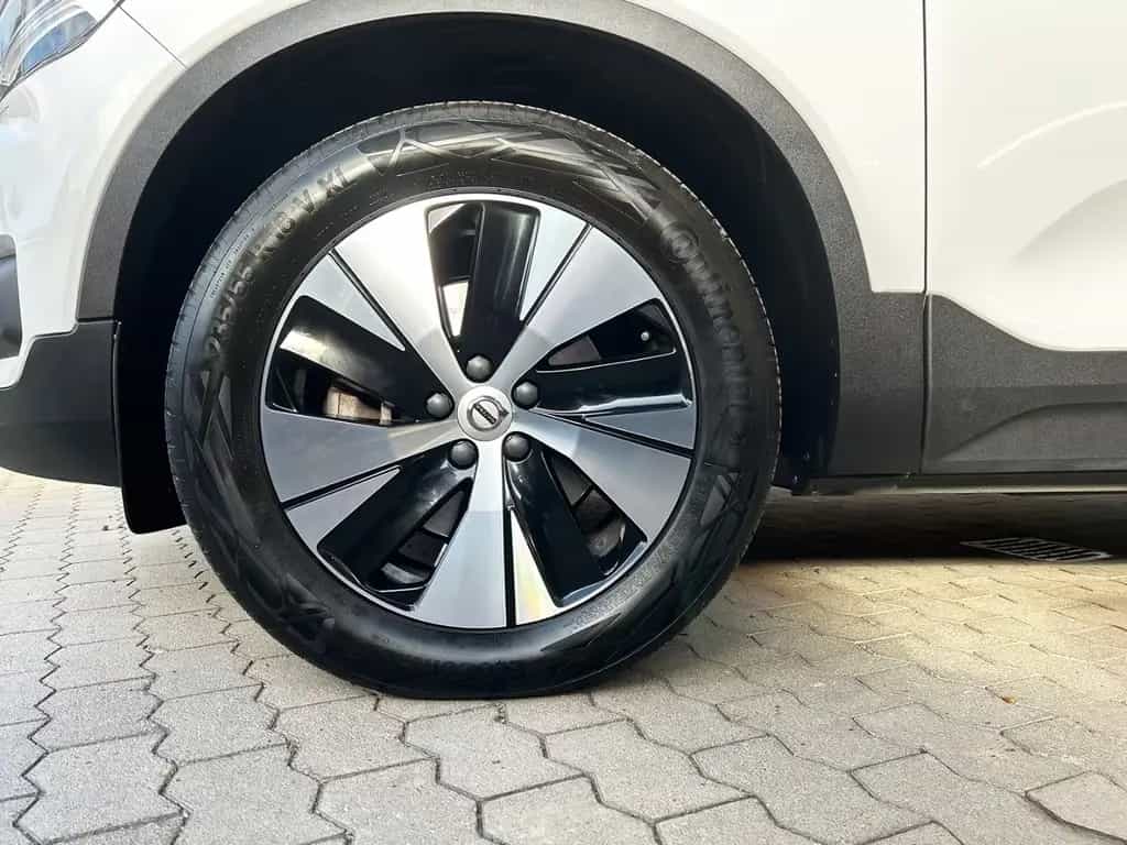 Volvo XC40 Momentum Pro AWD D3 EU6d-T Winter-Paket Cit 07/2021-photo-8