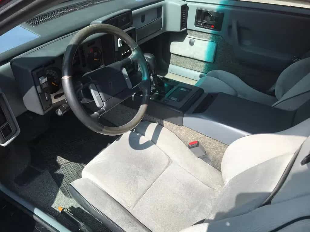 Pontiac Fiero 07/1986-photo-11