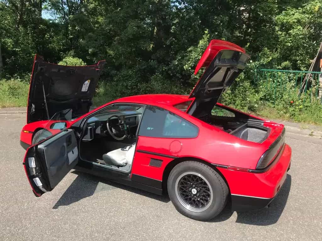 Pontiac Fiero 07/1986-photo-4