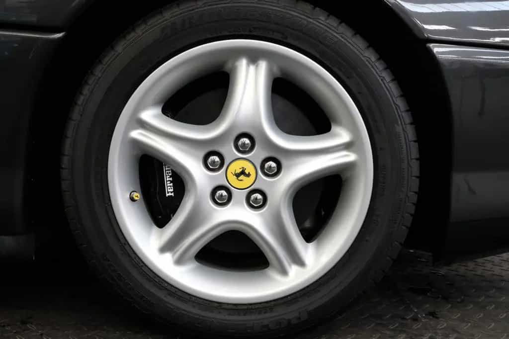 Ferrari 456 GTA /AUTOMATIK/SAMMLER/WENIG KM 09/1997-photo-9