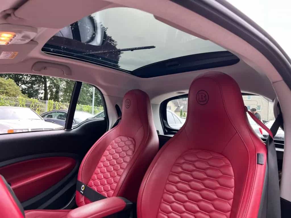 Smart ForTwo BRABUS*PANORAMA*JBL*KAMERA*TAILOR-MADE* 10/2017-photo-16