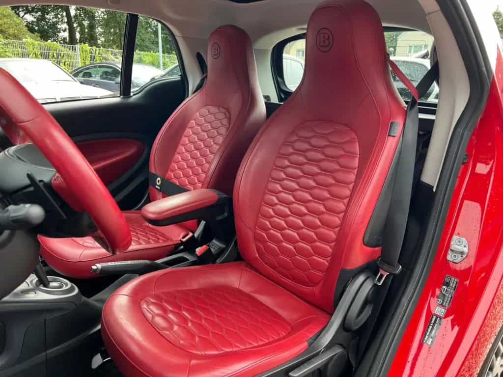 Smart ForTwo BRABUS*PANORAMA*JBL*KAMERA*TAILOR-MADE* 10/2017-photo-19
