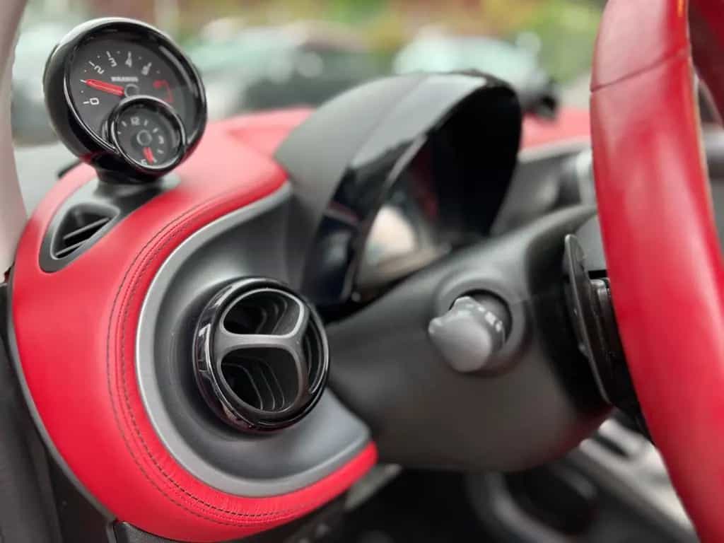 Smart ForTwo BRABUS*PANORAMA*JBL*KAMERA*TAILOR-MADE* 10/2017-photo-21