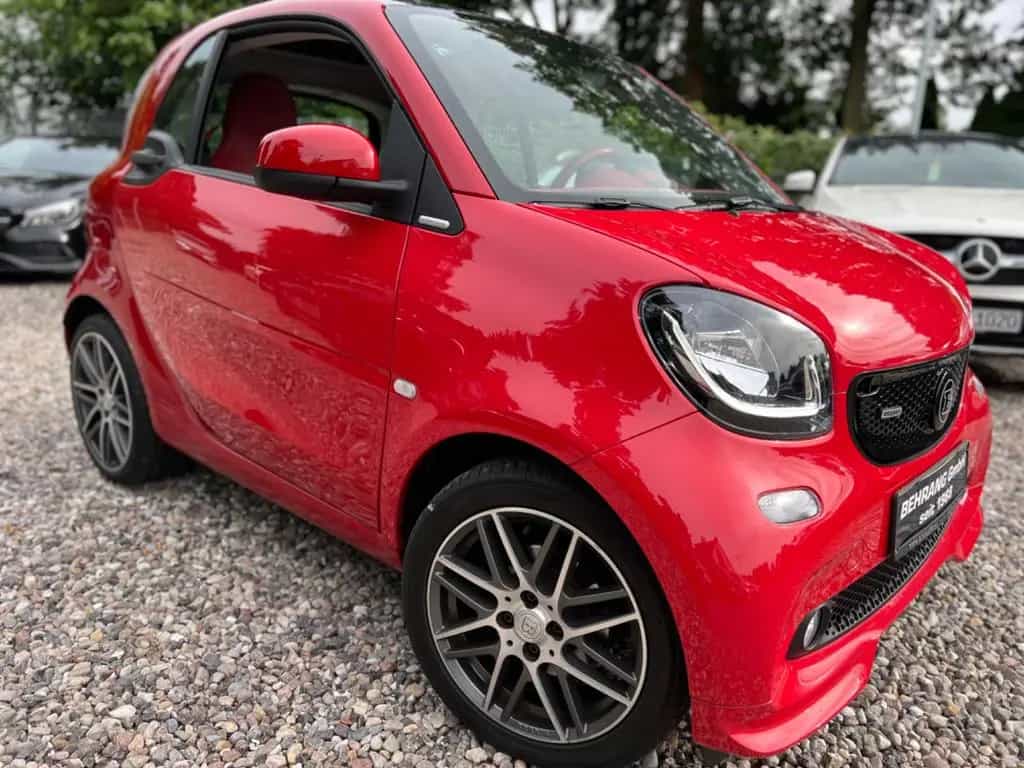 Smart ForTwo BRABUS*PANORAMA*JBL*KAMERA*TAILOR-MADE* 10/2017-photo-4