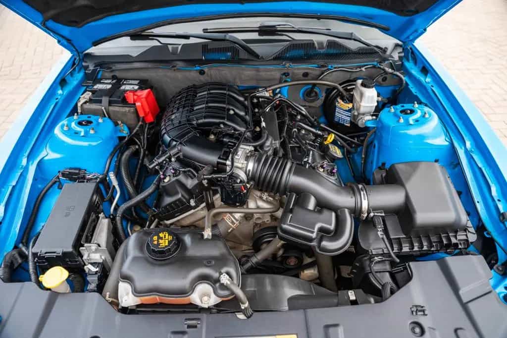 Ford Mustang 3,7 V6 LEDER XENON CARBON TOP 06/2014-photo-15