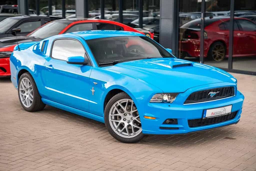 Ford Mustang 3,7 V6 LEDER XENON CARBON TOP 06/2014-photo-7