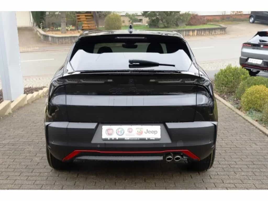 Alfa Romeo Junior IBRIDA SPECIALE 1.2 VGT 145PS DCT6 SCHIEB 10/2025-photo-4